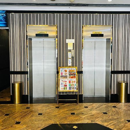 New California Hotel 두바이 외부 사진