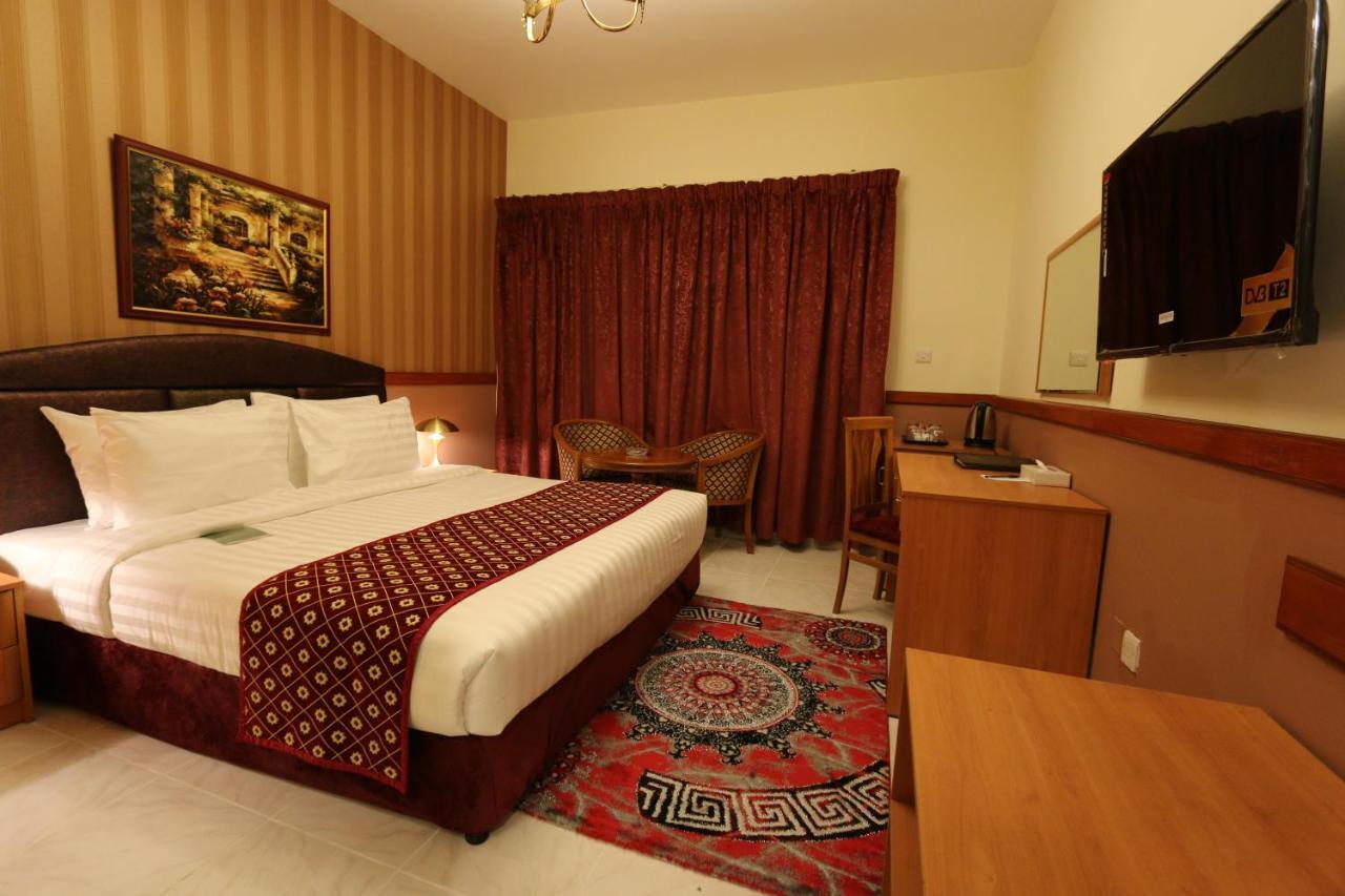 New California Hotel 두바이 외부 사진
