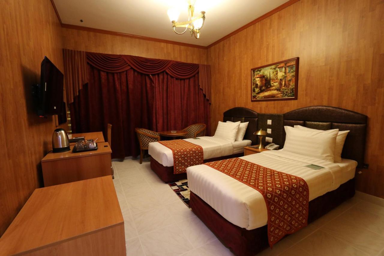 New California Hotel 두바이 외부 사진