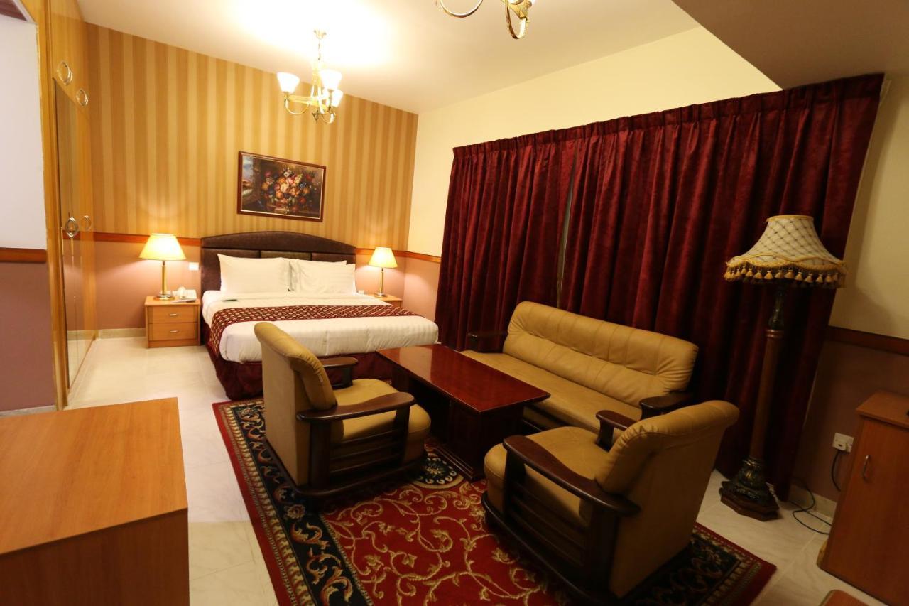 New California Hotel 두바이 외부 사진