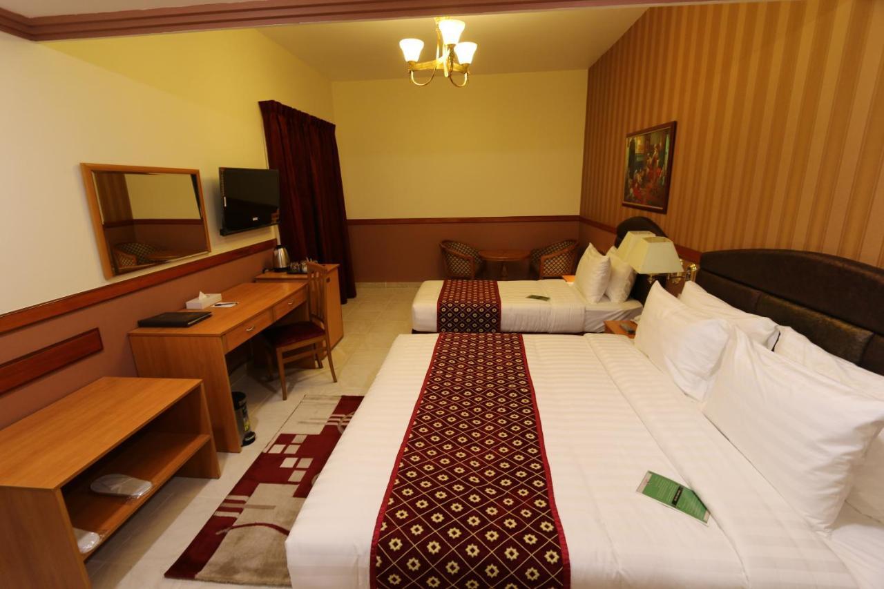 New California Hotel 두바이 외부 사진
