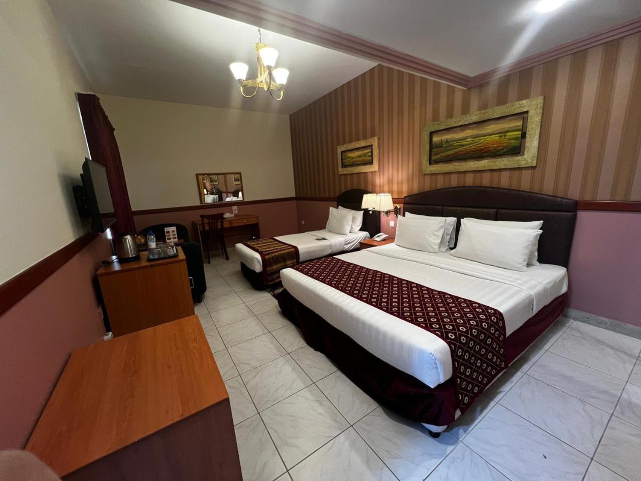 New California Hotel 두바이 외부 사진
